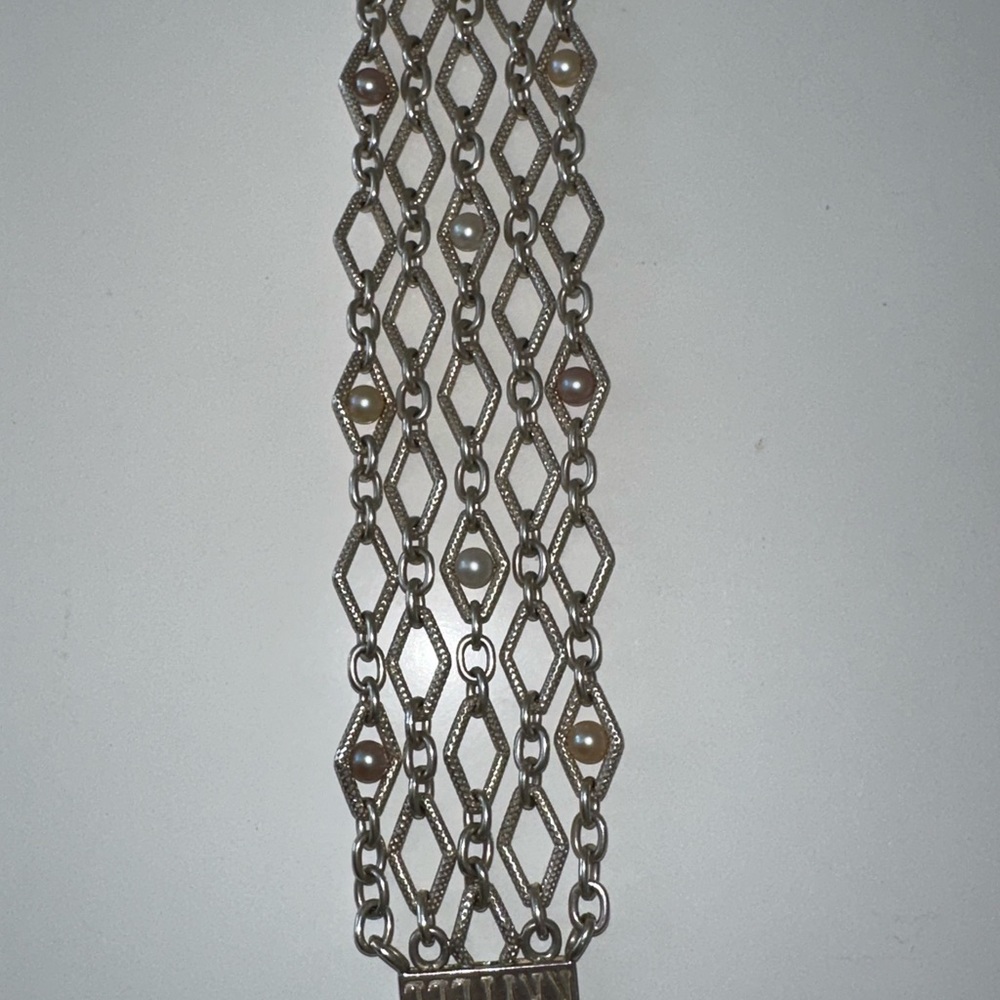 Beautiful Charles Krypell sterling silver and pearl bracelet with 14k accents. - Picture 3 of 6